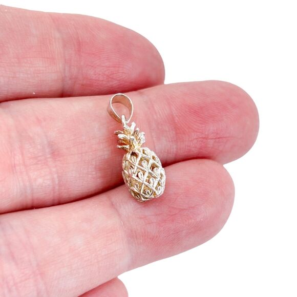 Vintage Sterling Silver 925 Filigree Pineapple Pendant - Picture 1 of 7